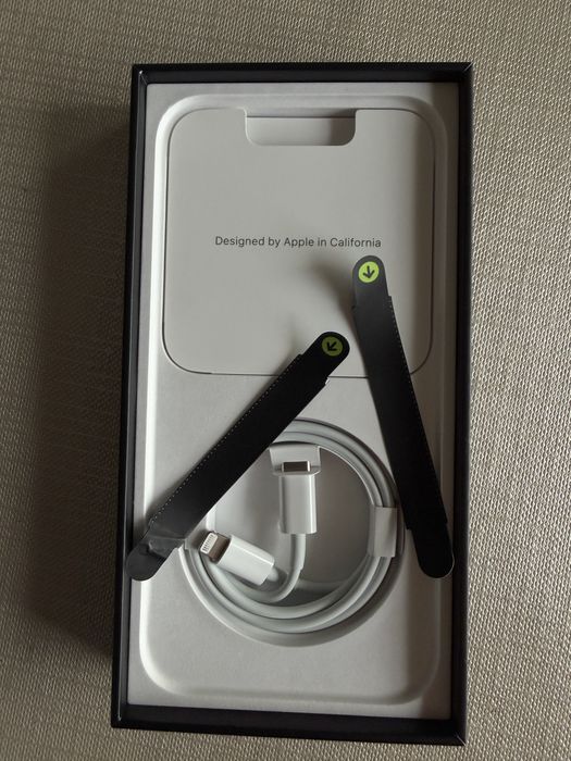 iPhone 13 Pro Max 128Gb + Airpods Pro 2