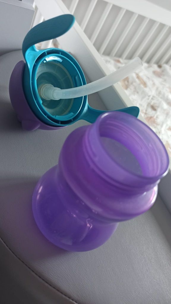 Philips Avent bidon kubek z giętką słomką fioletowy 9m+ 200 ml