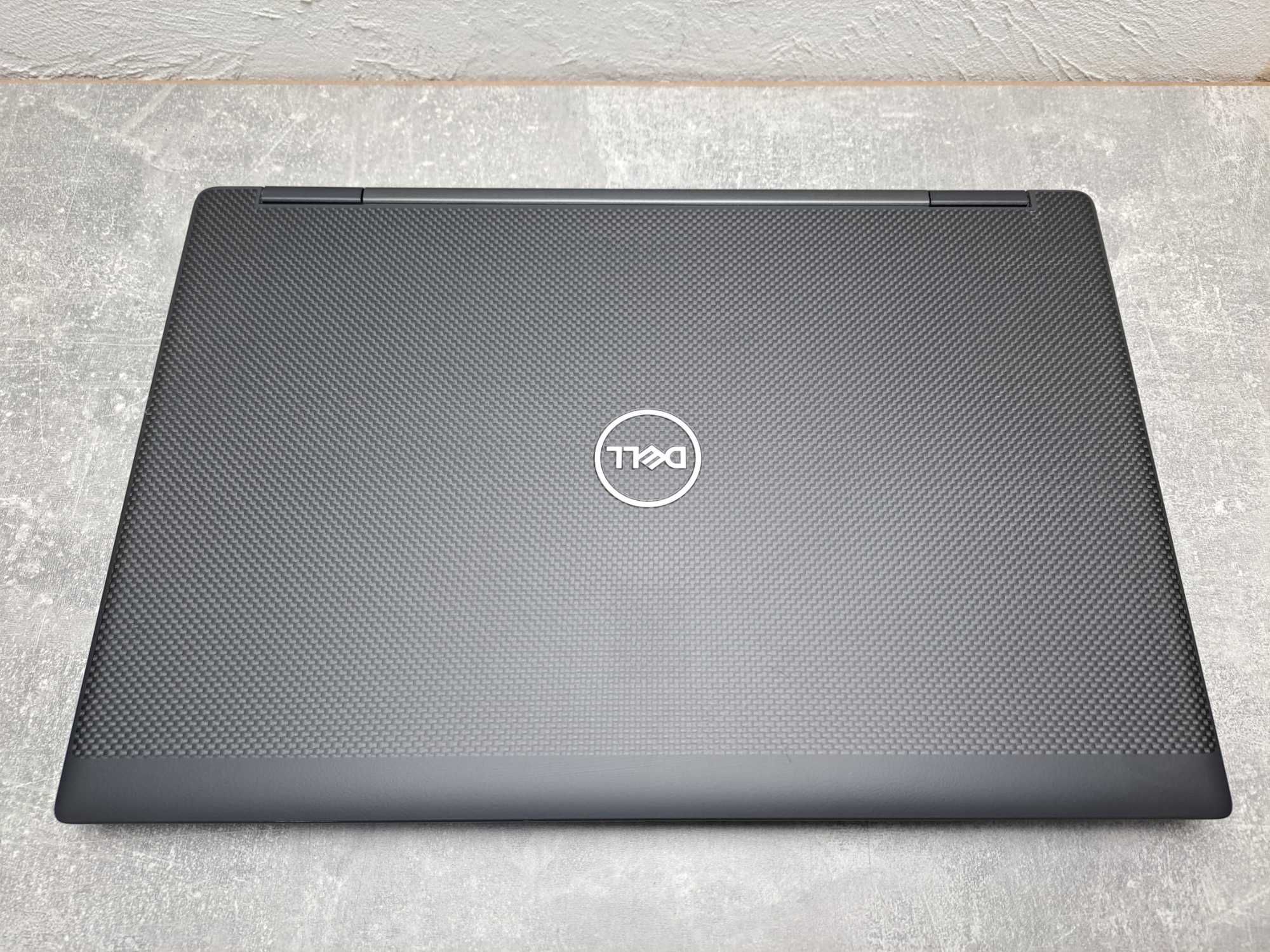 Dell Precision 7540 i7-9850H 32Ram SSD512 Quadro T1000 4GB 15.6" FHD