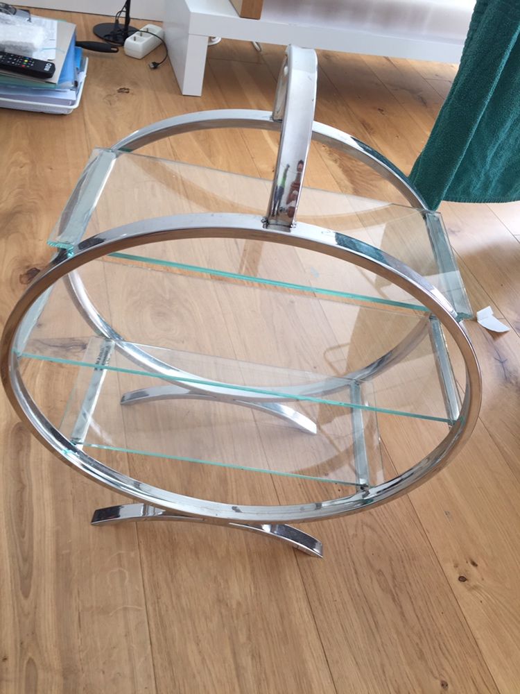 Mesa/suporte decorativo design em vidro