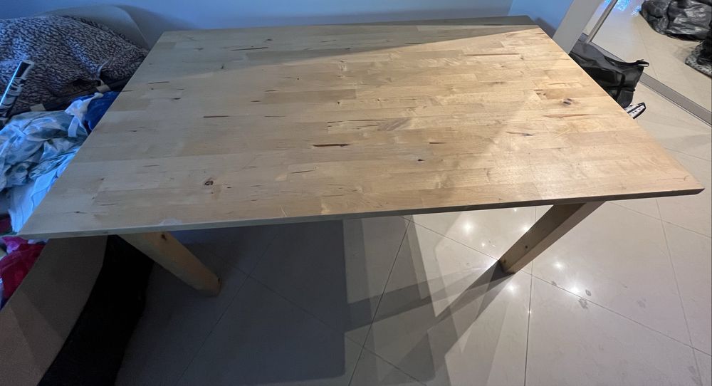 IKEA stół drewniany dla 4 osób