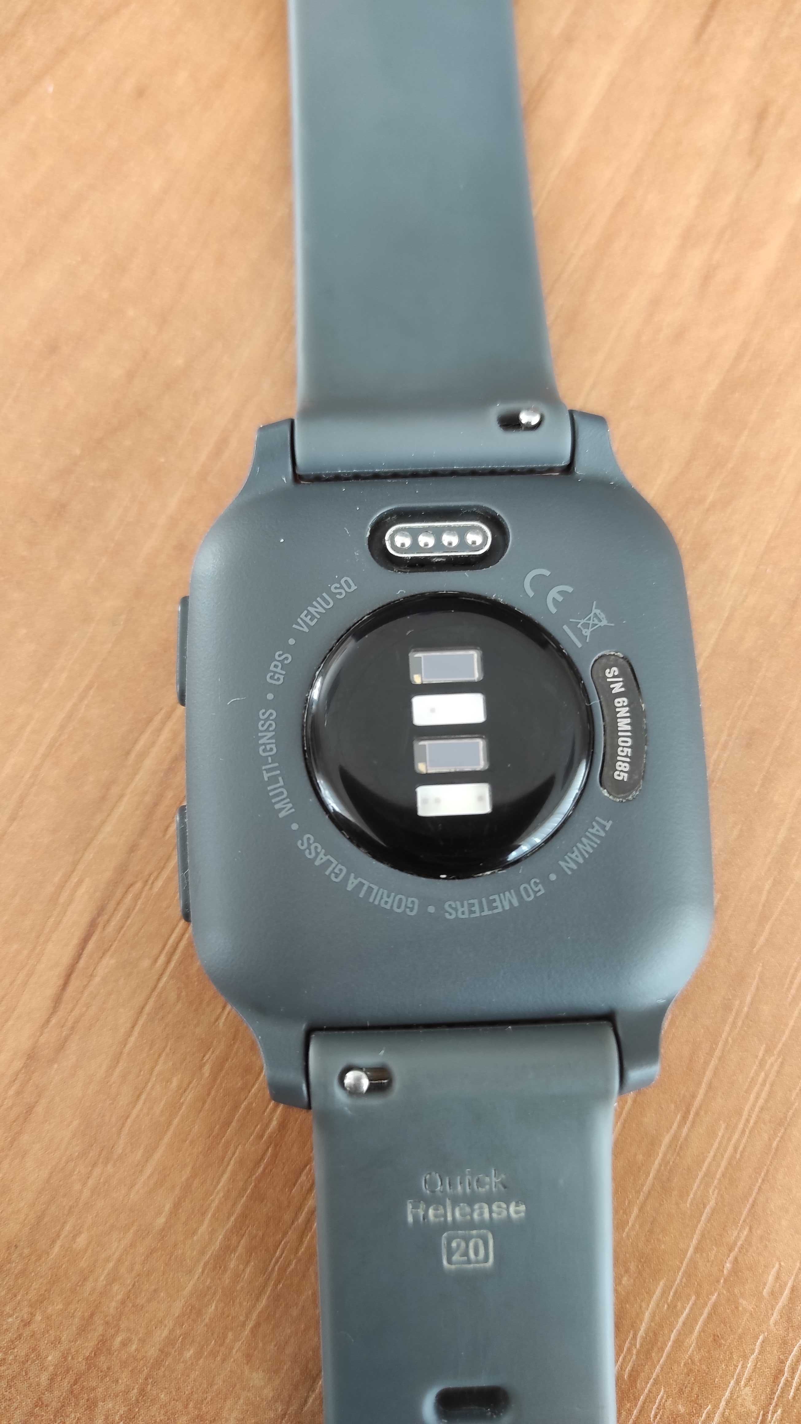 Годинник Garmin Venu SQ