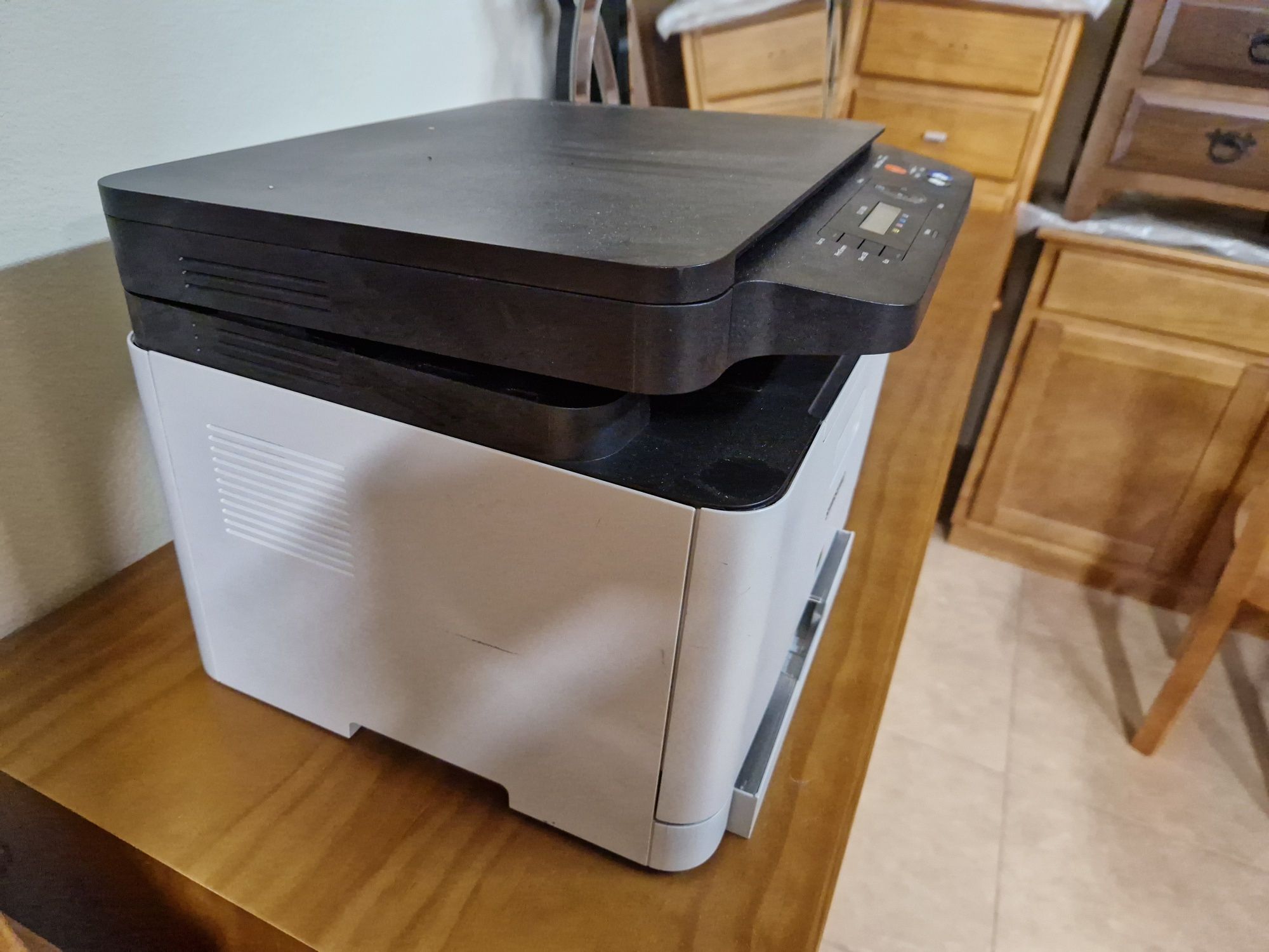 2 Impressoras Laser - Venda no estado em que se encontram