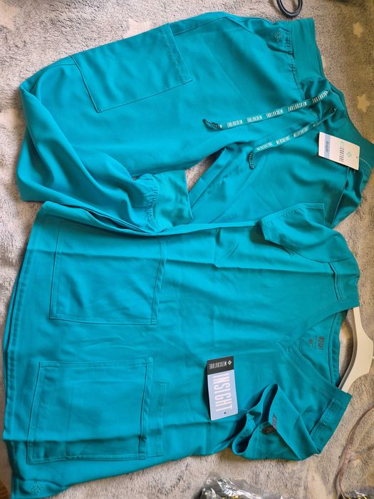 Okazja śliczny kolor joggery komplet medyczny Med Couture pielęgniarka