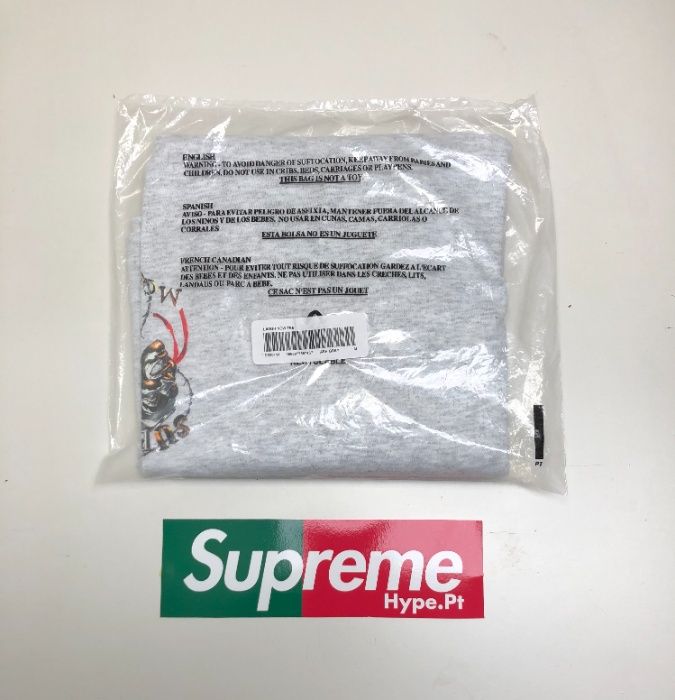 T-shirt Supreme / M / Nova / "Laugh Now Tee"