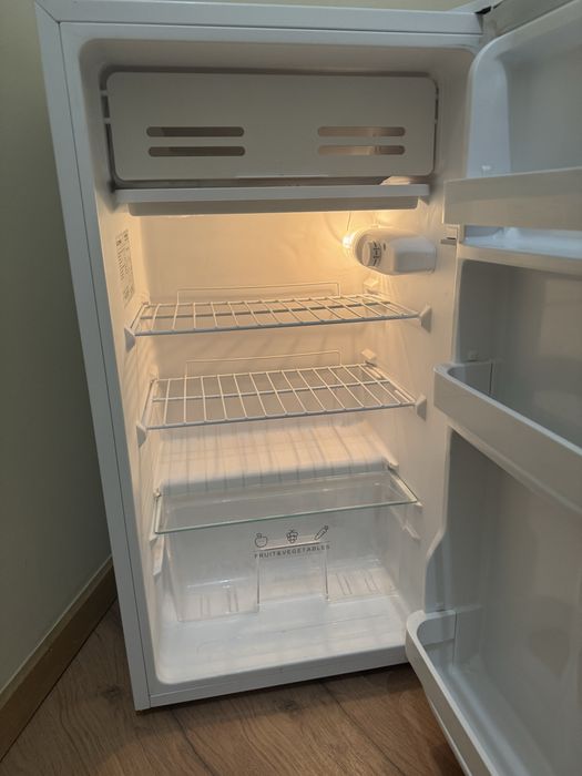 Frigorifico -  electronia modelo Hs121LN III