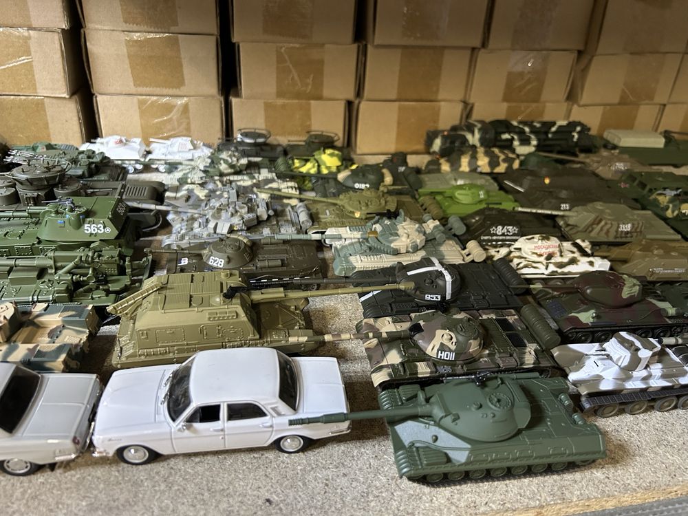 Колекційні моделі СРСР, Автолегенди, Автомобіль на службі, Танки