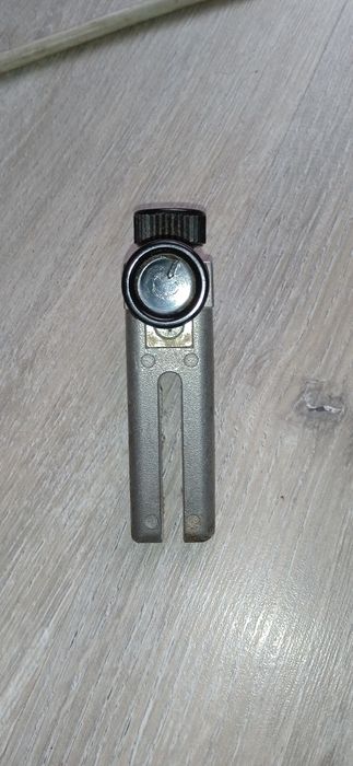 Направляюча для фрезера Makita 122703-7.