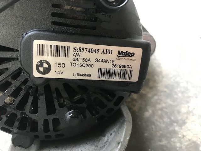 Alternador toyota avenssis 1.6d