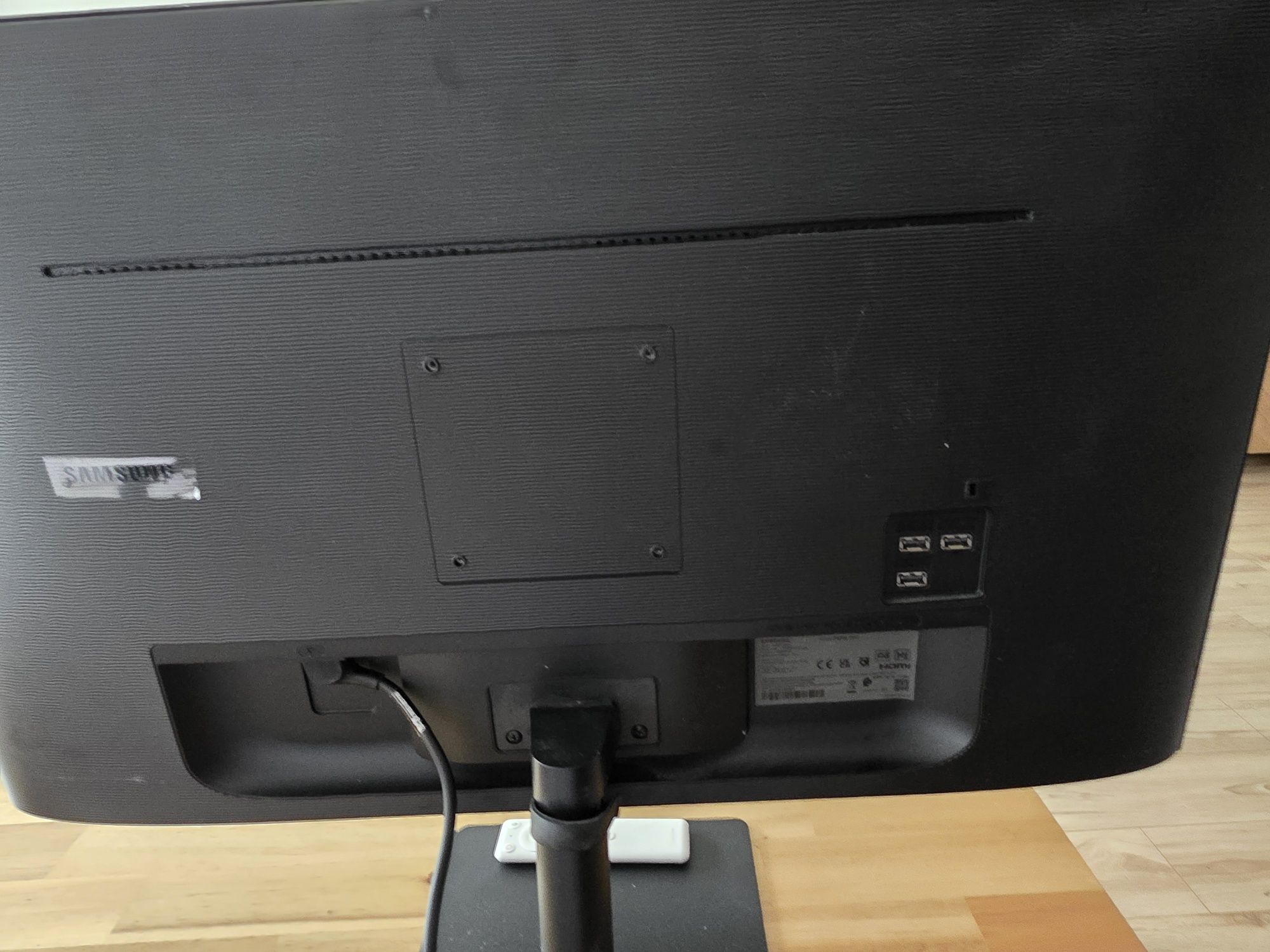 Monitor Samsung 32" Smart M7