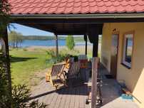 Domek nad samym jeziorem, pomosty, Mazury-Ryn-