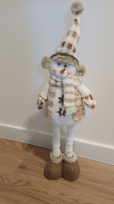 Uroczy bałwanek świąteczny na teleskopowych rozsuwanych nogach duży