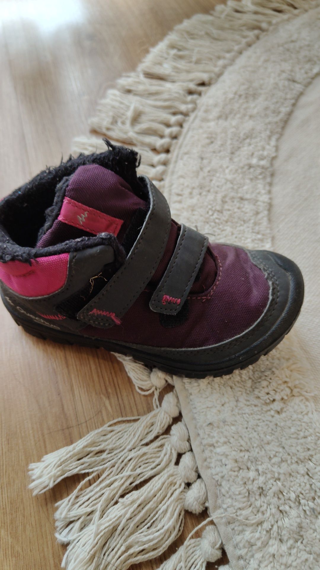 Buty r. 27 ocieplane Quecha wodoodporne