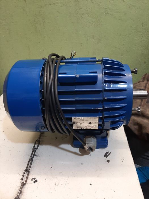 Silnik elektryczny z podajnika szufladowego piec sas