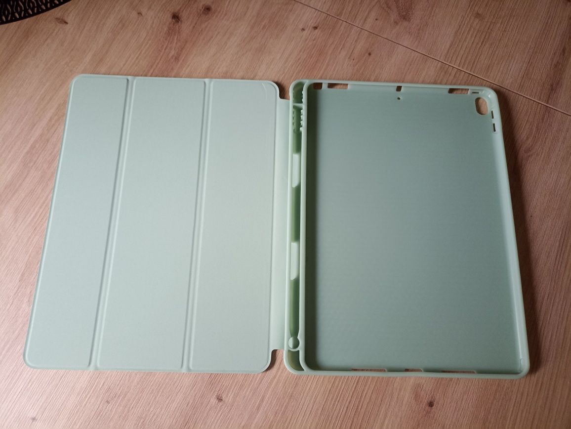Etui do iPad 10.5
