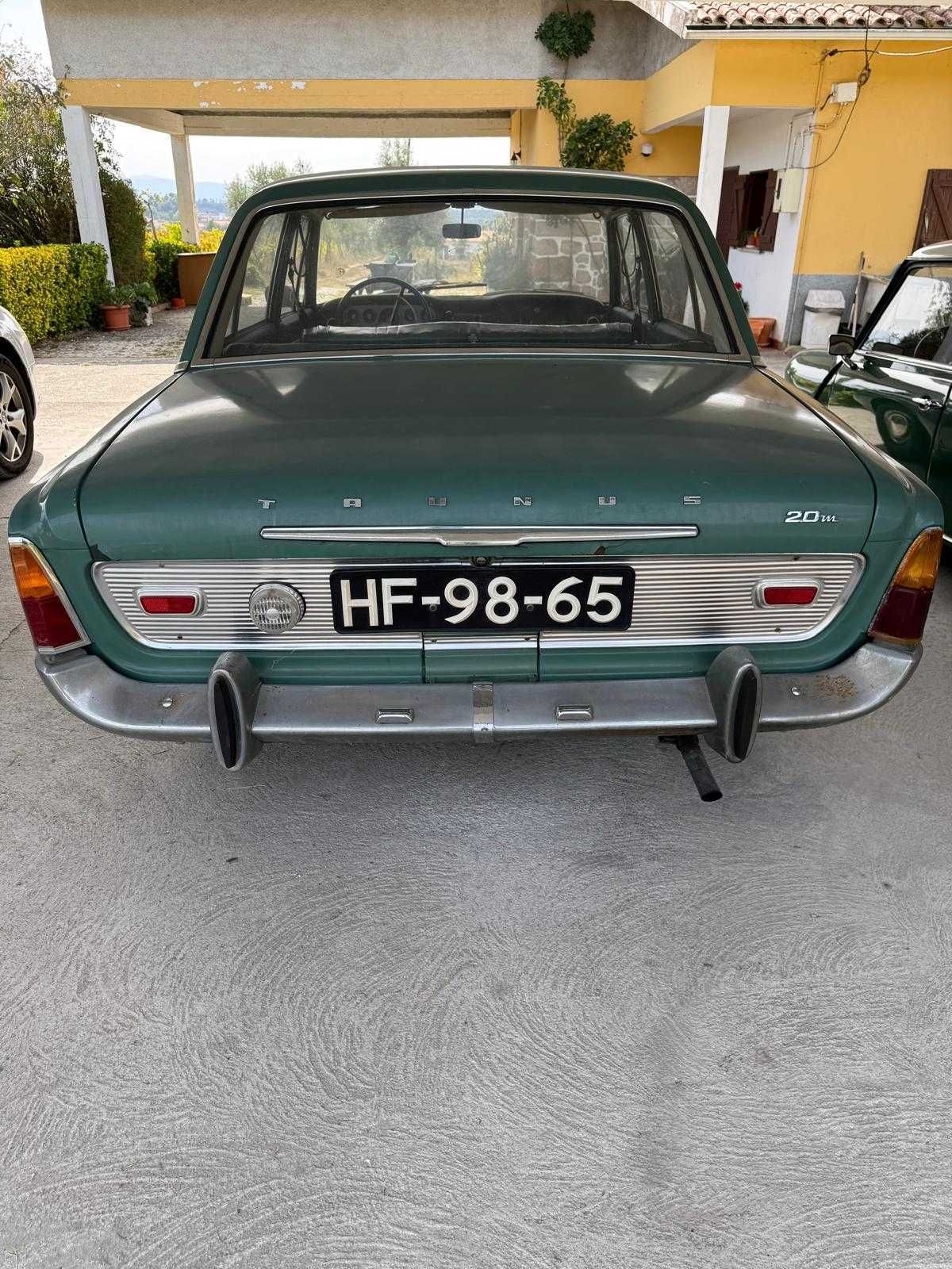 Clássico Impecável - Ford Taunus 20M V6 de 1965