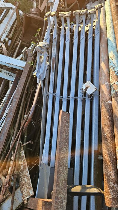 Каркас теплиці Антрацит Металоконструкції. Ферми металеві оцинковані