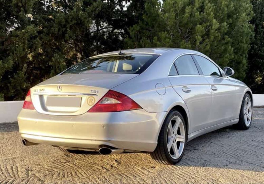 Mercedes Benz - CLS 320 cdi