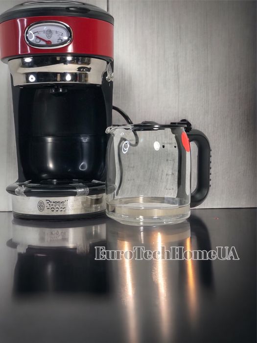Кавоварка Russell Hoobs 21700-56 Retro Ribbon Red 1000Вт