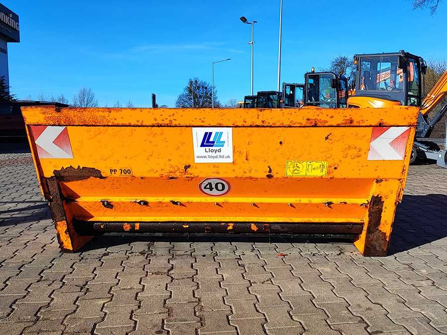 D.W. Tomlin PP700 posypywarka soli i piasku 700 L