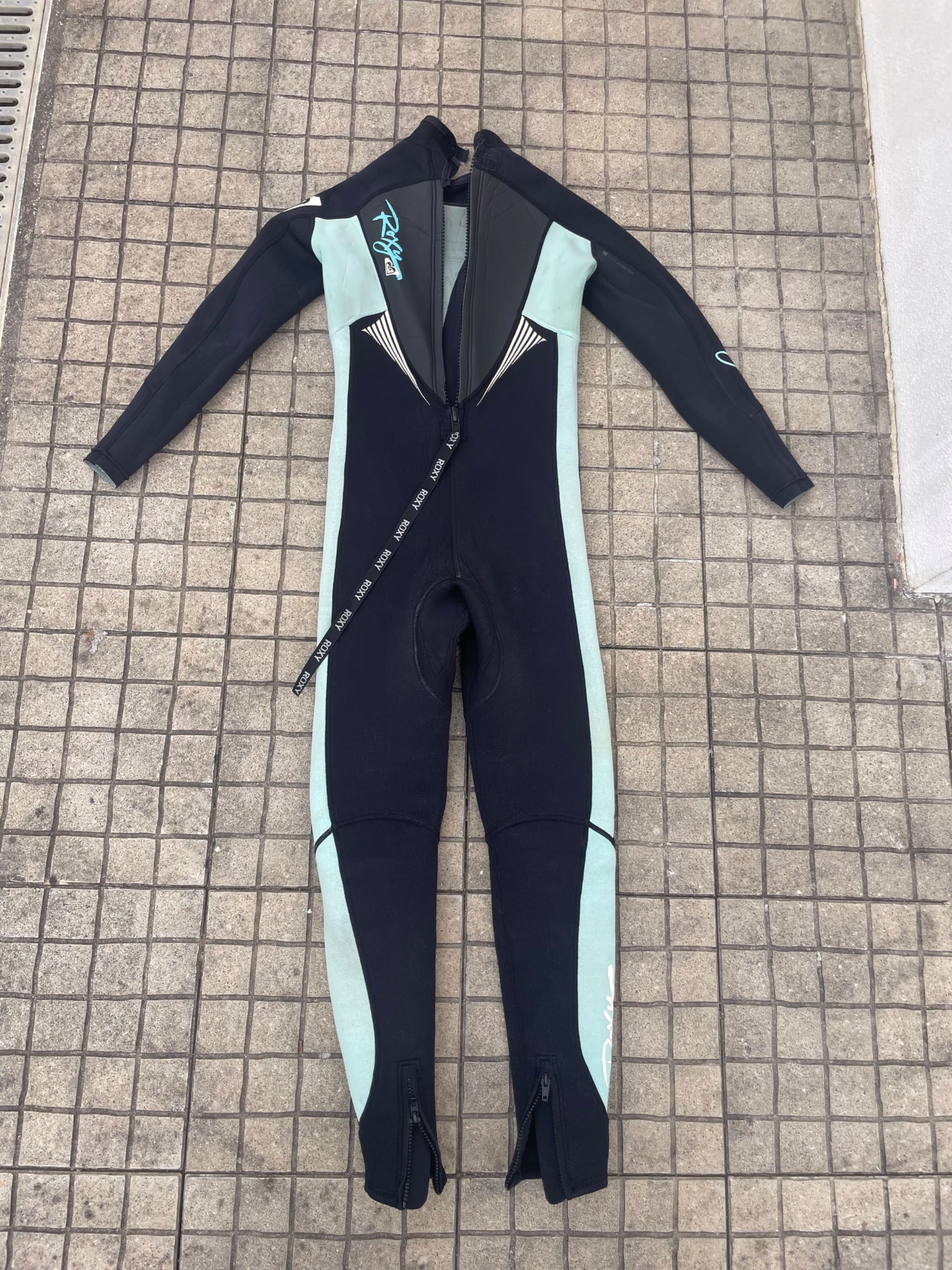 Fato surf mulher Roxy