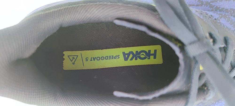 Hoka Speedgoat 5 tam. 42 2-3