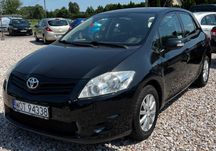 Toyota Auris 1.3 Benzyna Salon Polska II Komplet kół Klima Wspomaganie