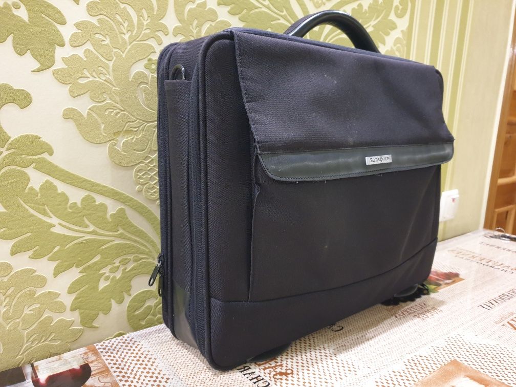 Сумка для ноутбука Samsonite 17" Office Case Plus L (56Q 305)