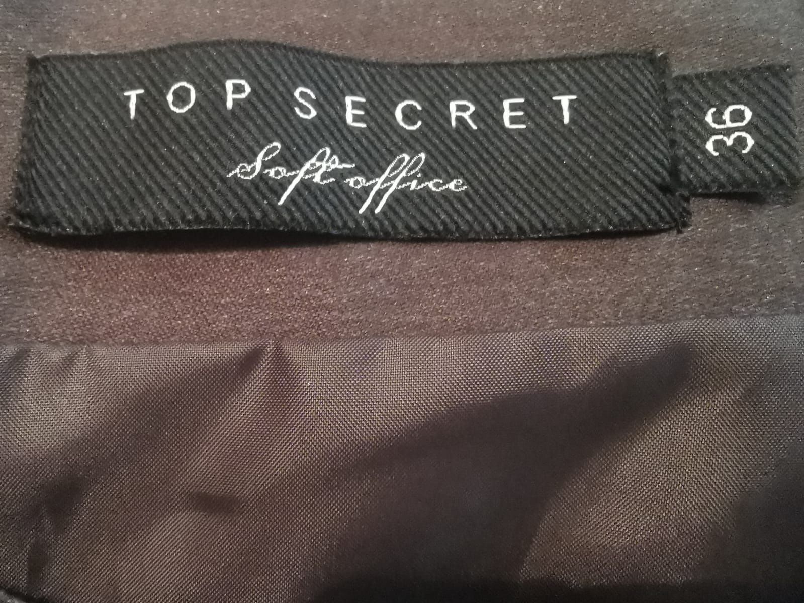 Stylowa, elegancka spódnica marki Top Secret
