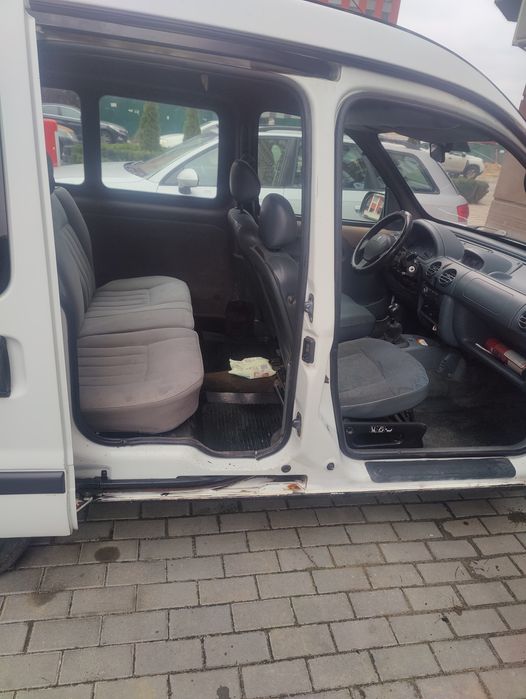 Рено Кенго дизель 1,9 турбо