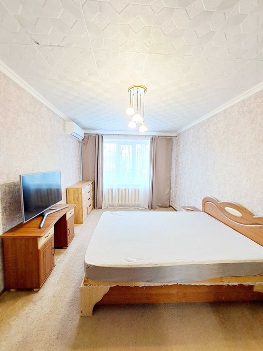 Лівобережна.вул.Куліша 11,оренда 2к квартири