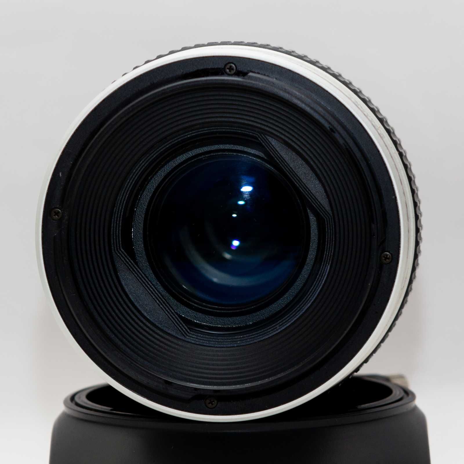 Canon Video Lens 16X IS - 5.5-88mm f/1.6-2.6 - XL Mount