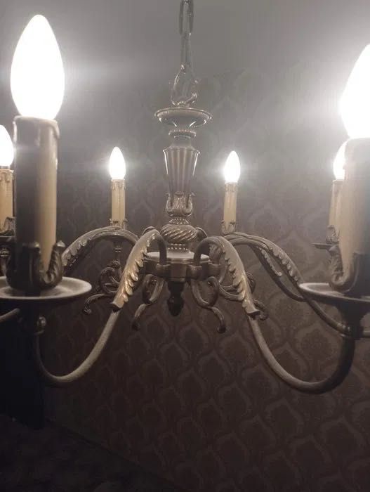 Lampa mosiężna antyczna modna