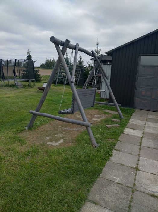 Huśtawka ogrodowa stan bdb lakierobejca antracyt