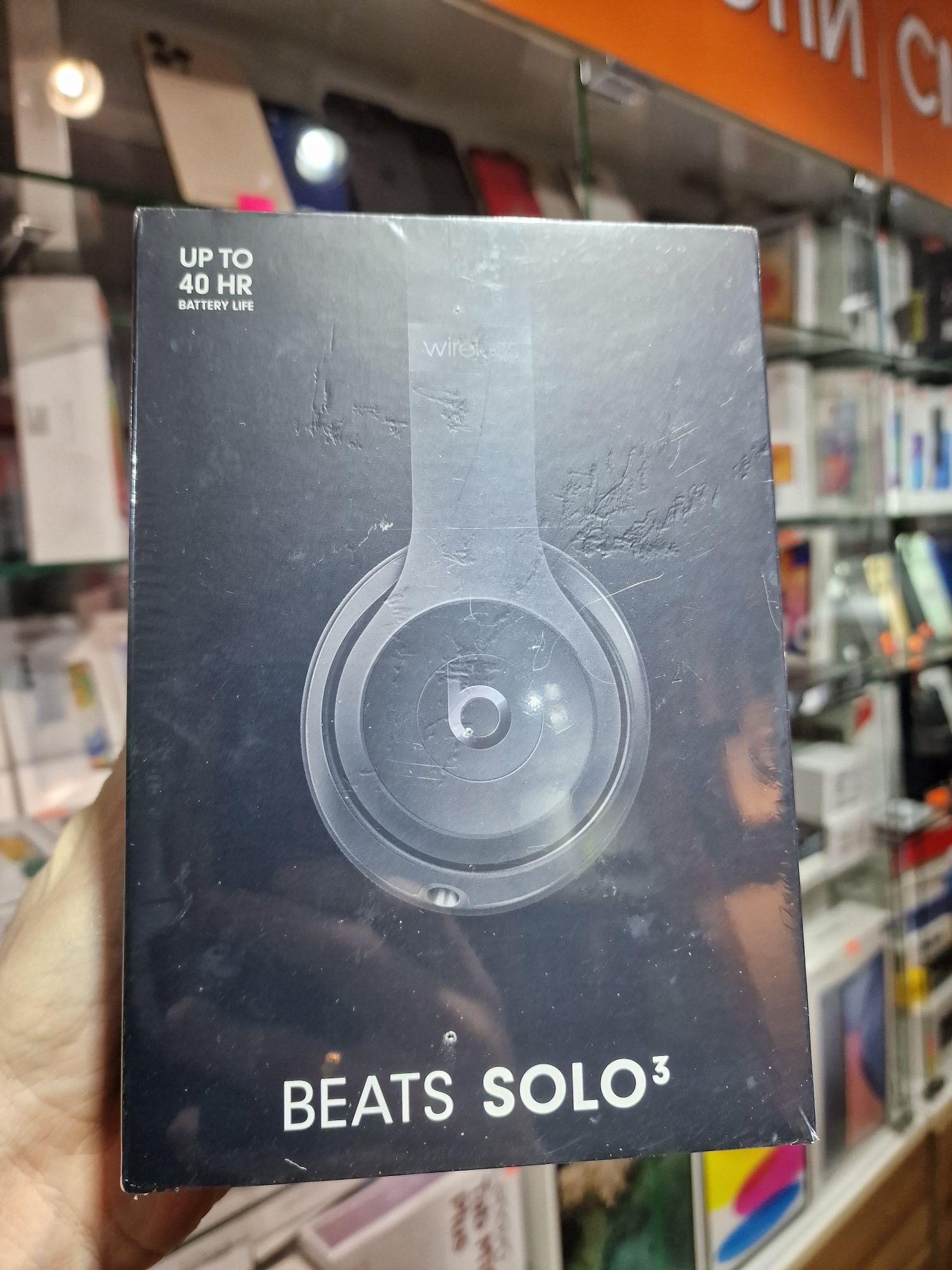Наушники Beats Solo3 Wireless Headphones - The Beats Icon Collection