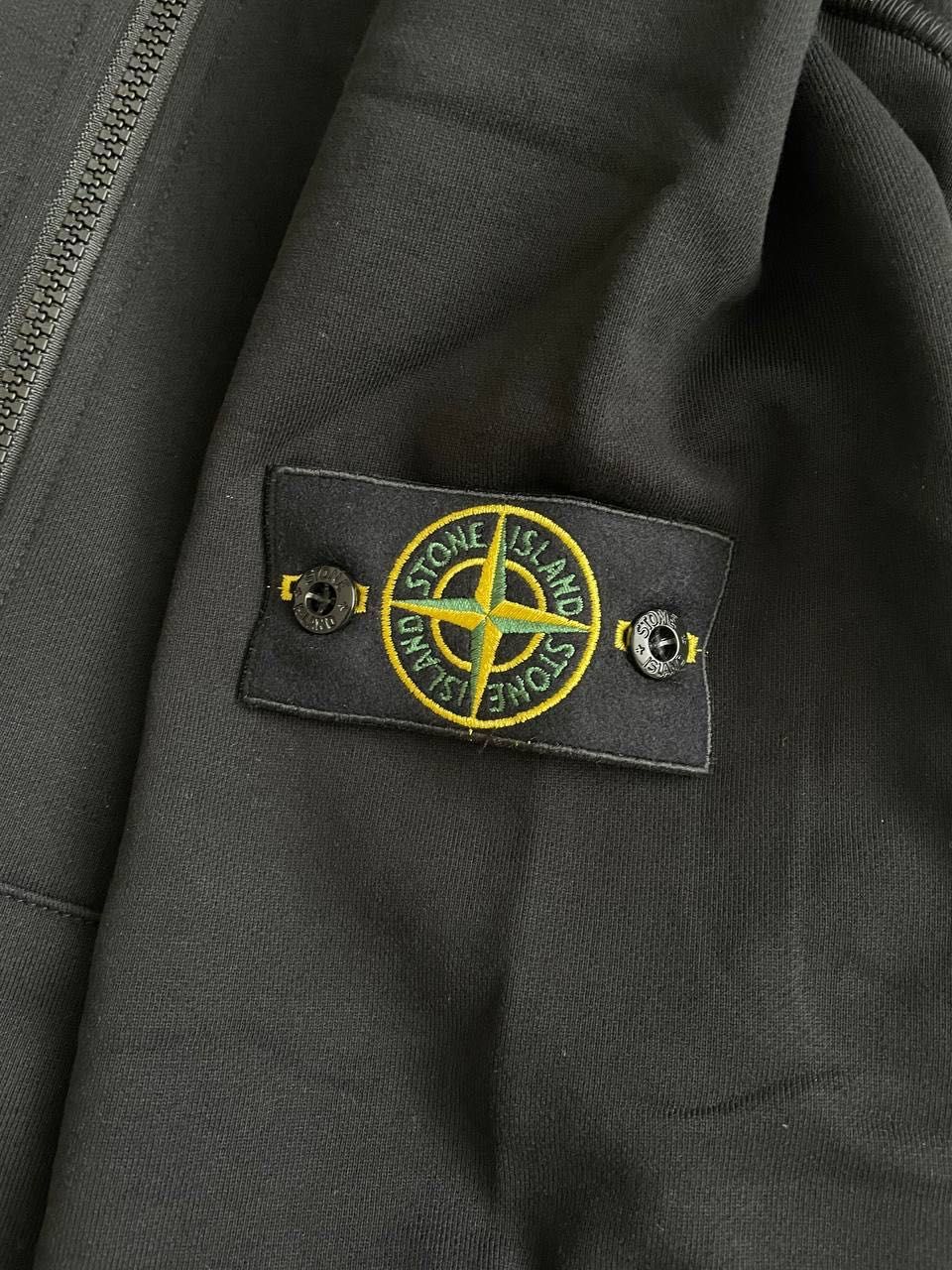 Stone Island Zip Hoodie Black