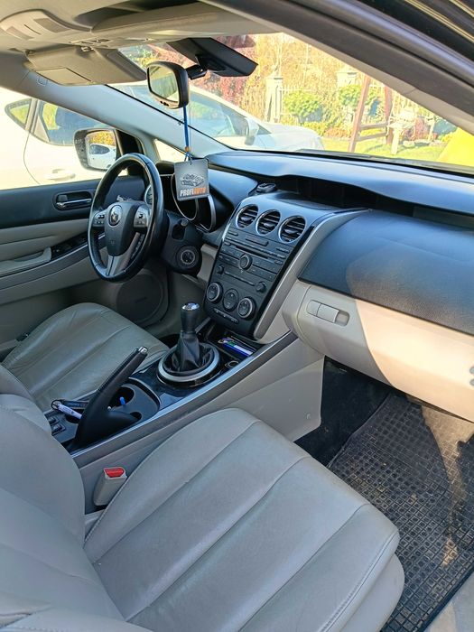 Mazda cx7 2.2 niski przebieg