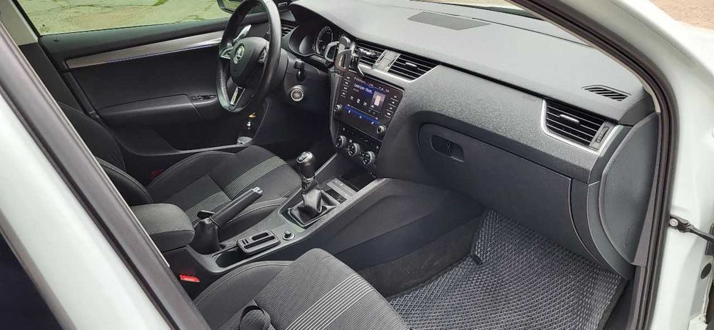 Skoda Octavia A7 універсал