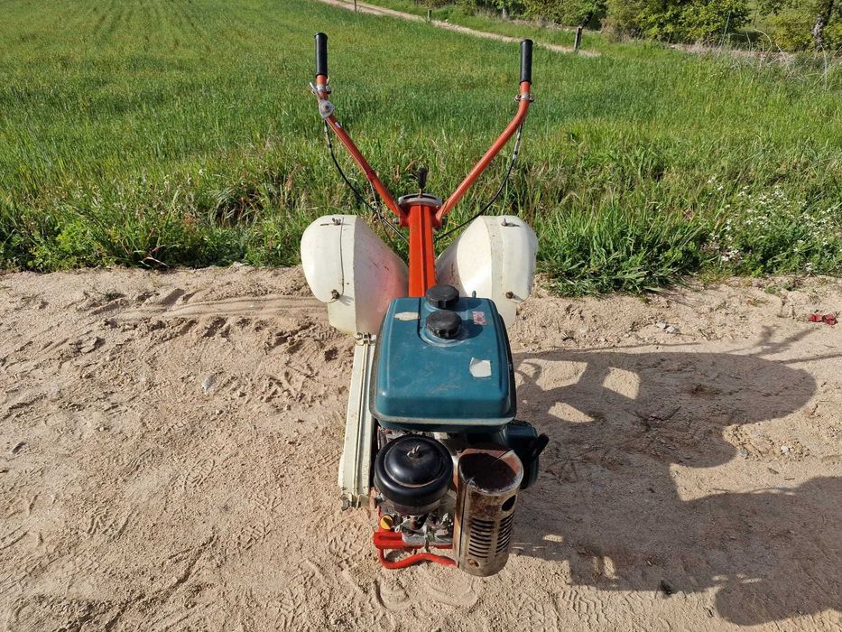 Armador de camalhões / Motocultivador Orec SE-8 - Motor Shibaura