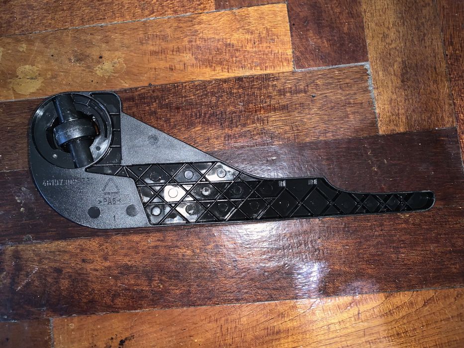 Ножка для перемещения стиральной машинки Whirlpool