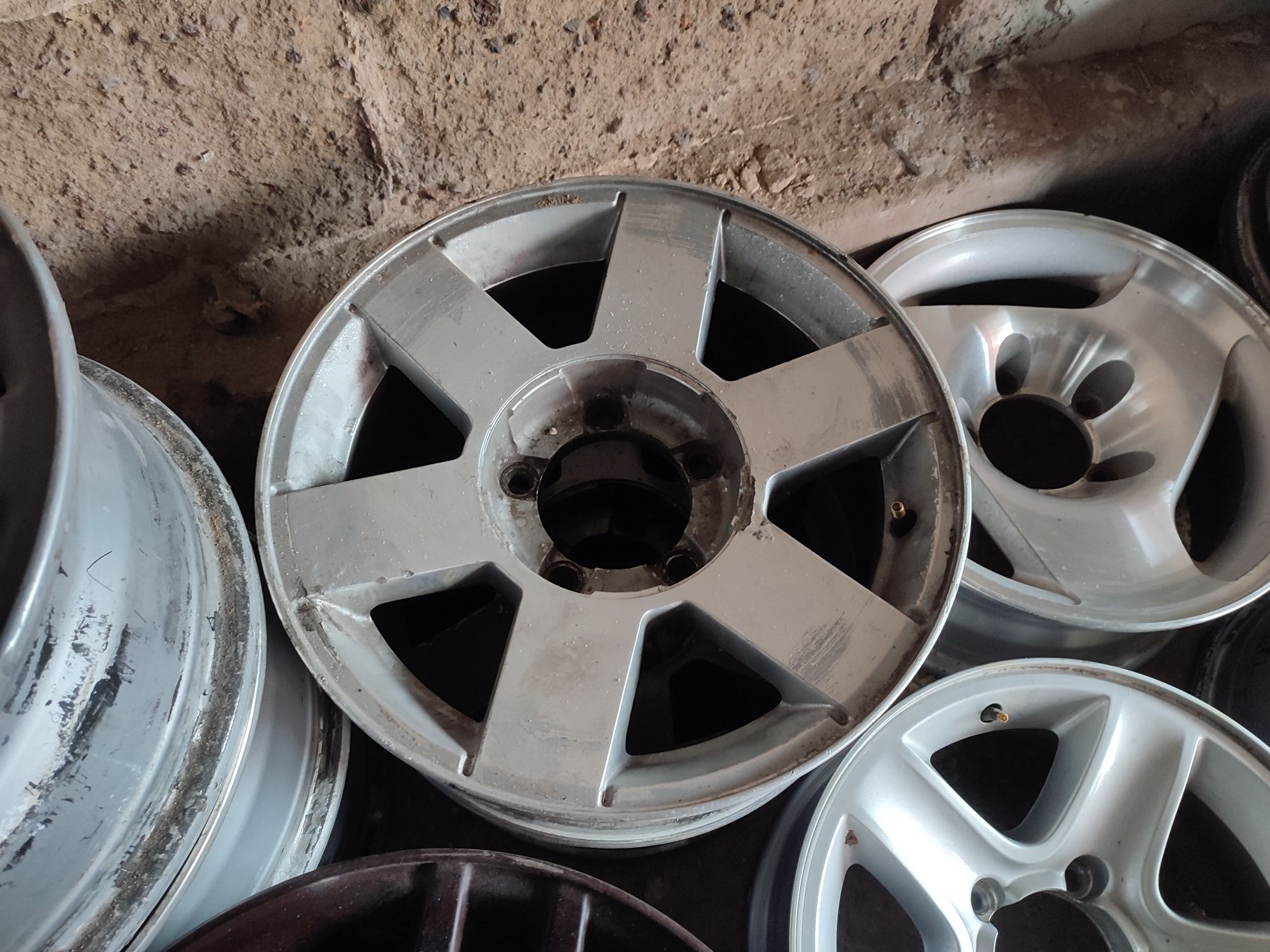 Felgi Suzuki grand Vitara 5x139.7 r16