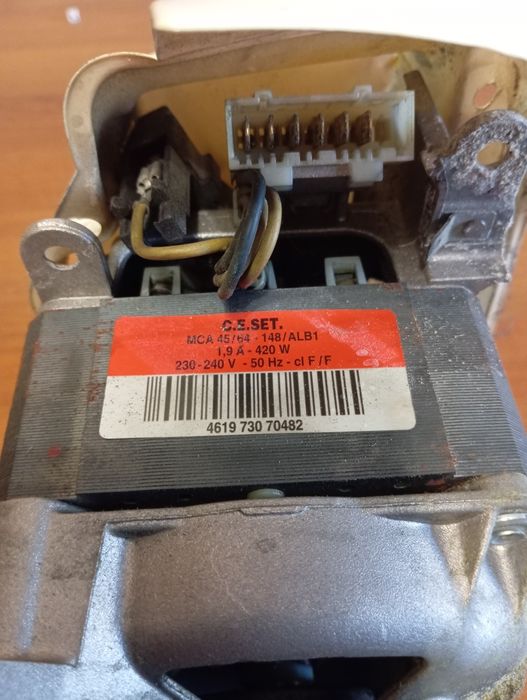 Двигун пральної машинки