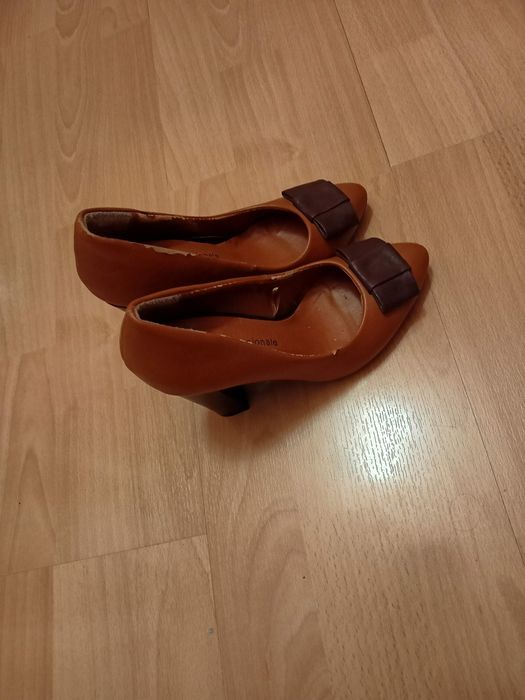 Buty damskie r.36