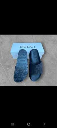 Klapki Gucci sandały