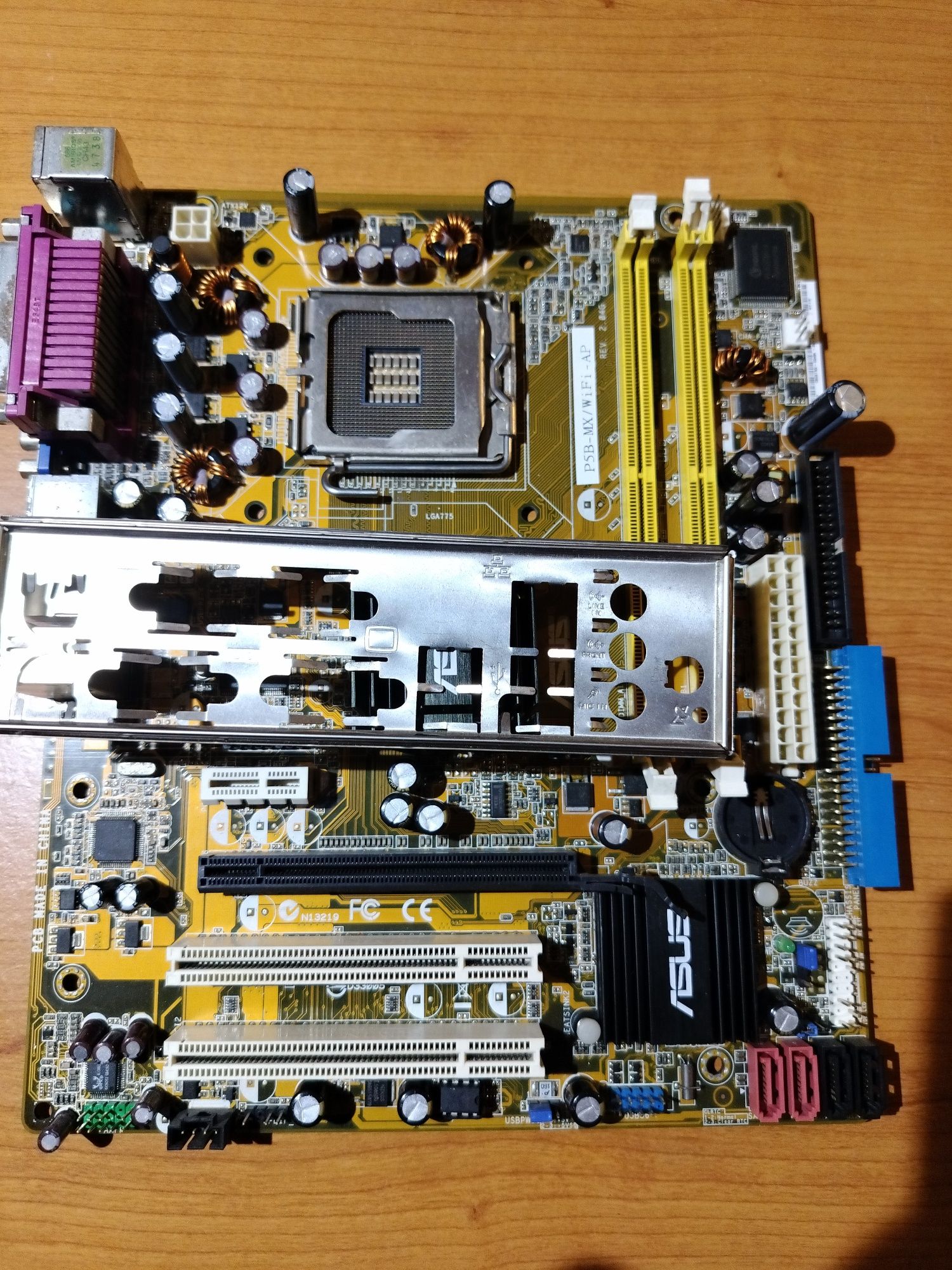 Board 775 / 478 avariadas