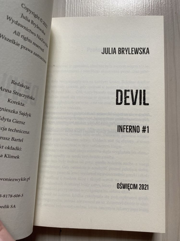 Devil- Inferno tom 1 Julia Brylewska