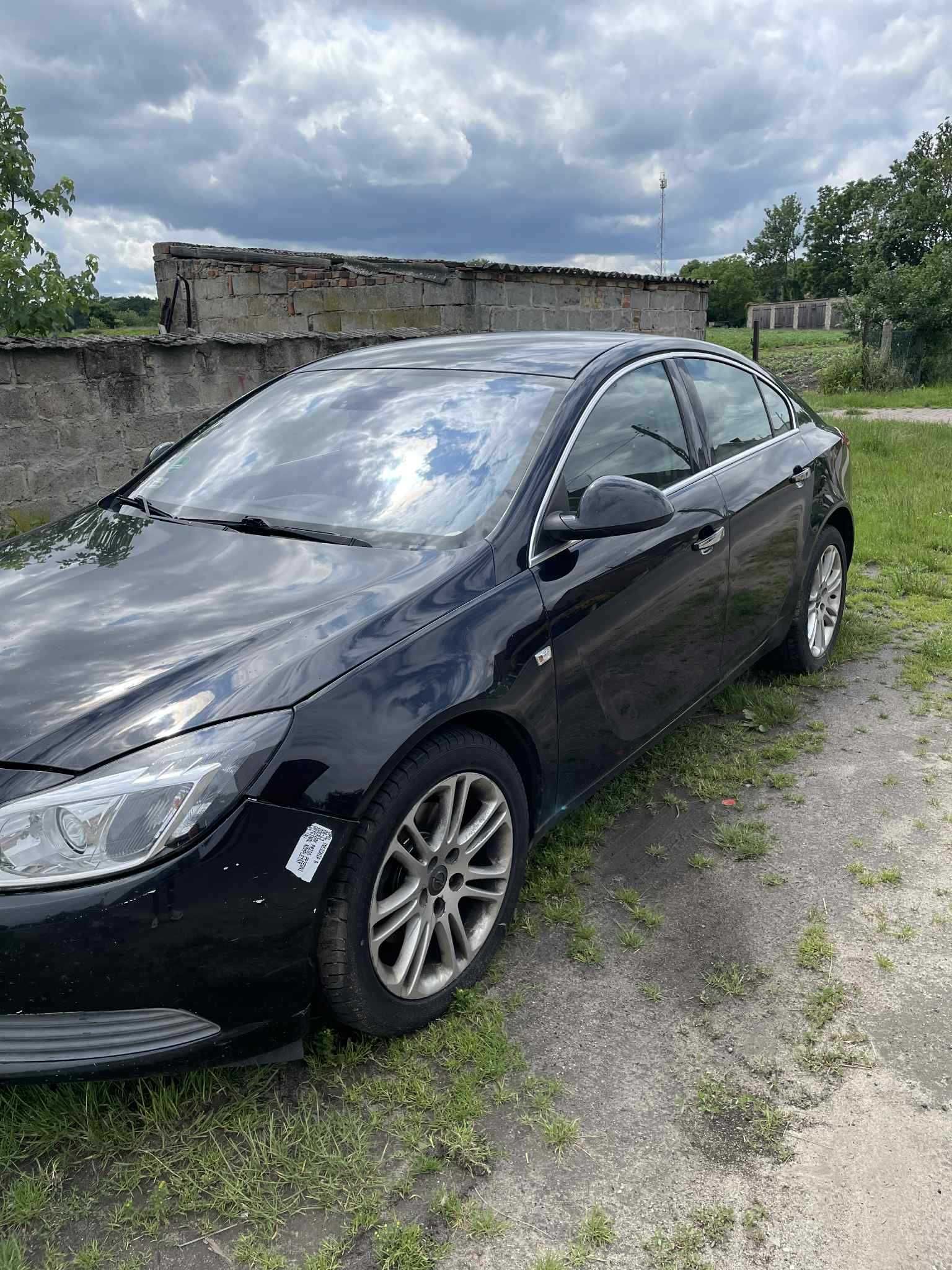 Opel Insignia uszkodzony silnik 2.0 cdti