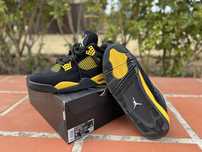 Nike Air Jordan 4 - Tamanho 44.5 (novo)