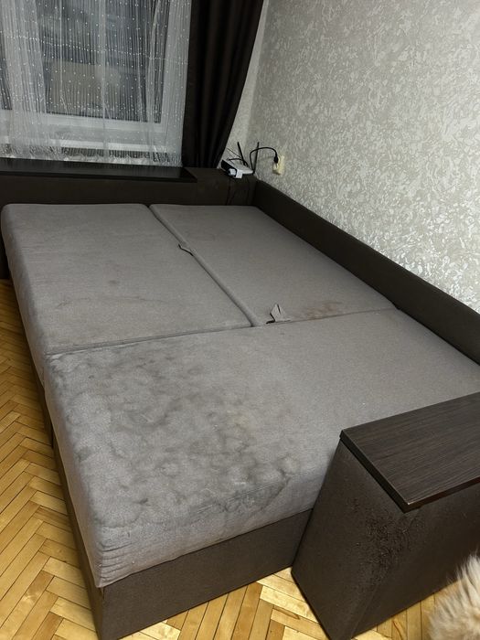 Продам диван 200/160