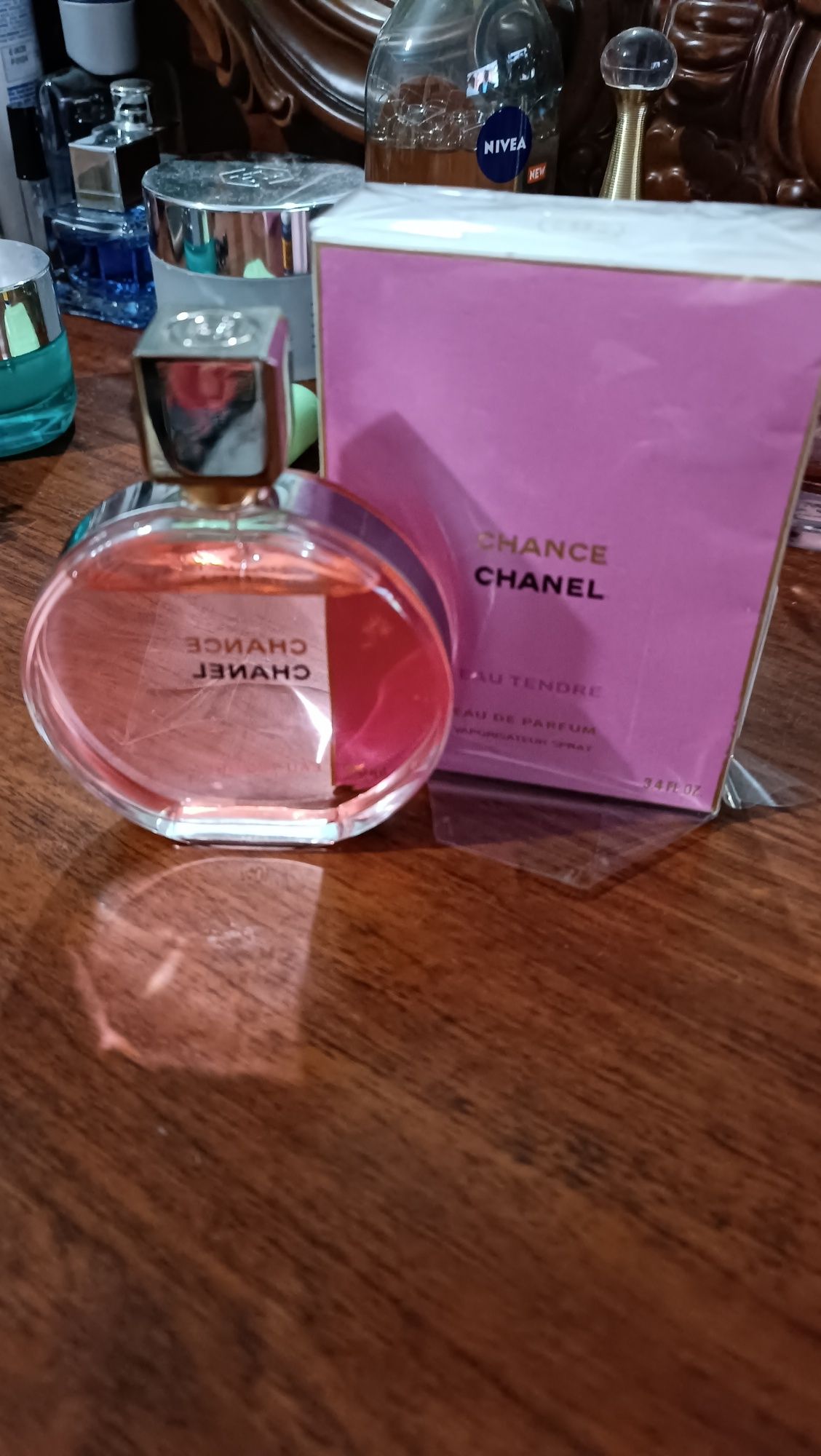 Продам Chanel eau Tendre